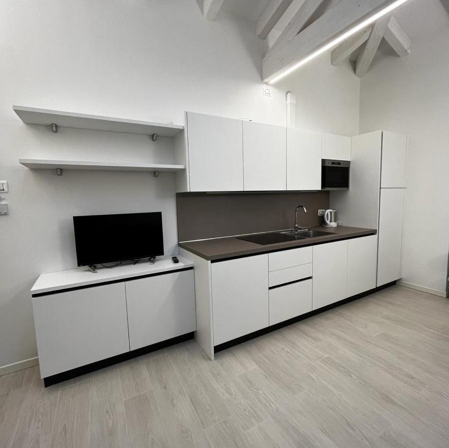 Smart Apartments Palazzo Mazzini Rovereto  Exterior foto